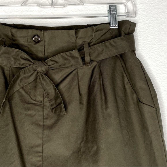 Banana Republic Olive Skirt - Picture 2 of 4